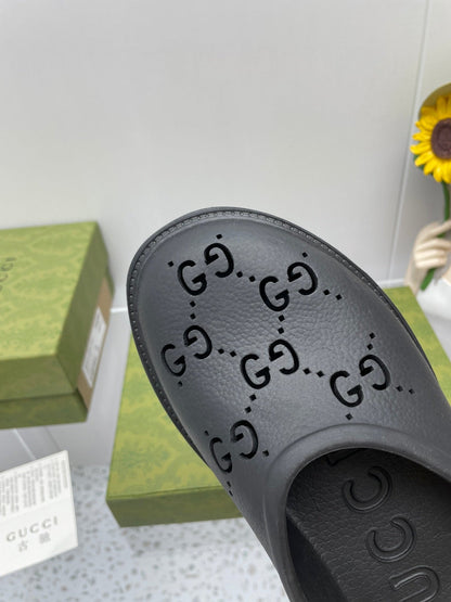 GG PLATFORM PERFORATED G SANDAL BLACK IP FOAM