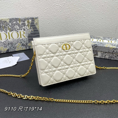 CARO POUCH 19 BAG IN WHITE CALFSKIN