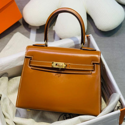 KELLY MINI 20 BAG IN BRONZE BROWN SMOOTH CALFSKIN WITH GOLD HARDWARE