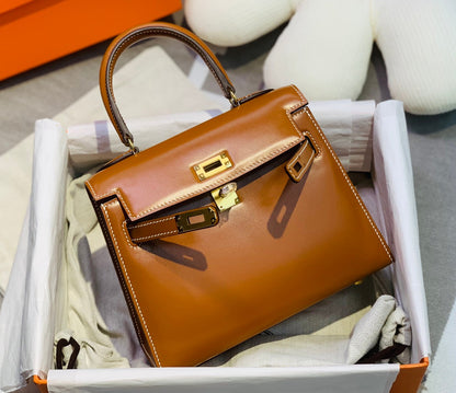 KELLY MINI 20 BAG IN BRONZE BROWN SMOOTH CALFSKIN WITH GOLD HARDWARE