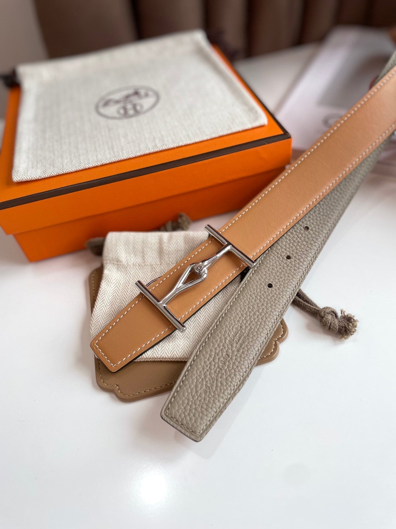 JUMBO BELT SILVER BUCKLE & REVERSIBLE CAMEL BROWN AND ORANGE LEATHER STRAP 32MM