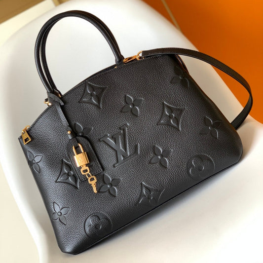 PETIT PALAIS PM LARGE SHOULDER BAG 34 IN BLACK EMBOSSED COWHIDE GOLD-TONE HARDWARE