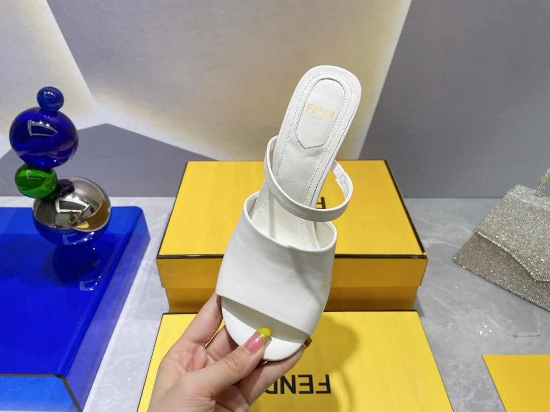 FENDI FIRST 95 MM HIGH-HEELED SANDAL IN WHITE LAMBSKIN GOLD HARDWARE