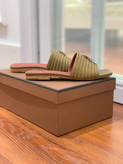 LP RAFFIA CHARMS FLATS SANDAL OLIVE CALFSKIN