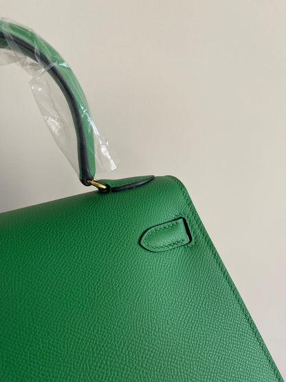 KELLY MINI 20 BAG IN EMERALD GREEN CALFSKIN WITH GOLD HARDWARE