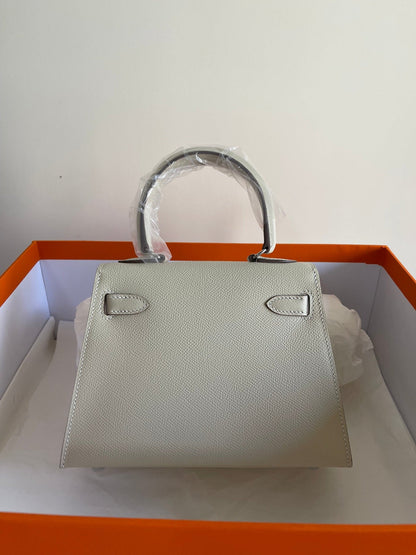KELLY MINI 20 BAG IN OAT TAN CALFSKIN WITH SILVER HARDWARE