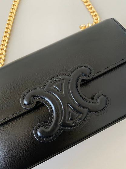 20 CHAIN EMBOSSED ARMPIT BAG BLACK CALFSKIN