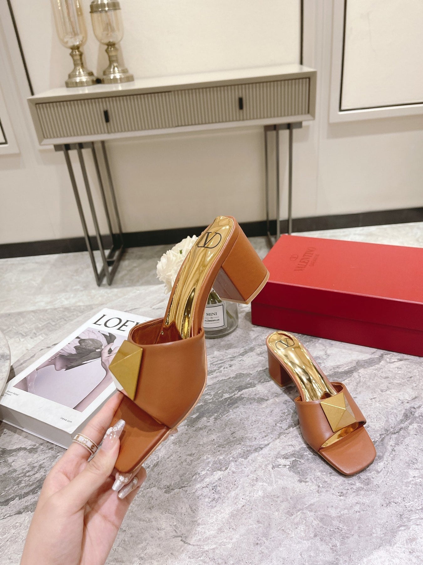 ONE STUD HEELED MULE 60 MM IN BRONZE BROWN CALFSKIN