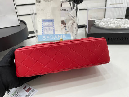 CC 25 CLASSIC SMALL DOUBLE FLAP BAG IN CHERRY RED CALFSKIN WITH STRAP