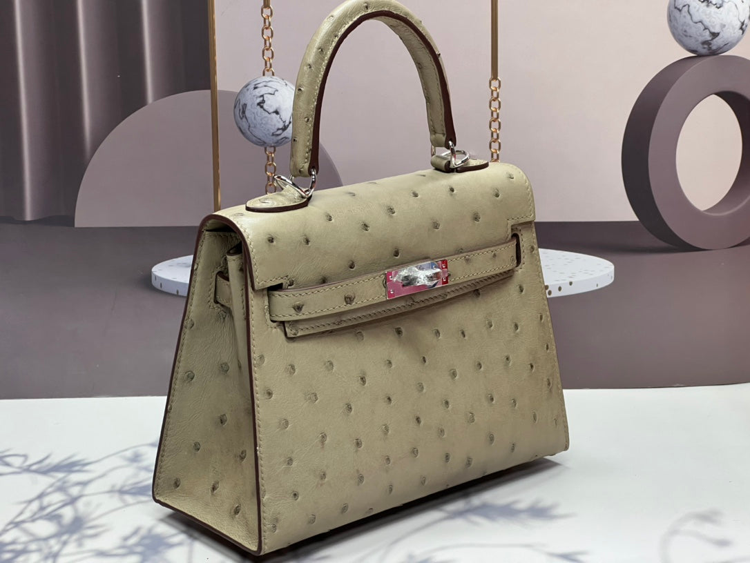 KELLY BAG 20 IN KHAKI TAN OSTRICH LEATHER WITH SILVER HARDWARE