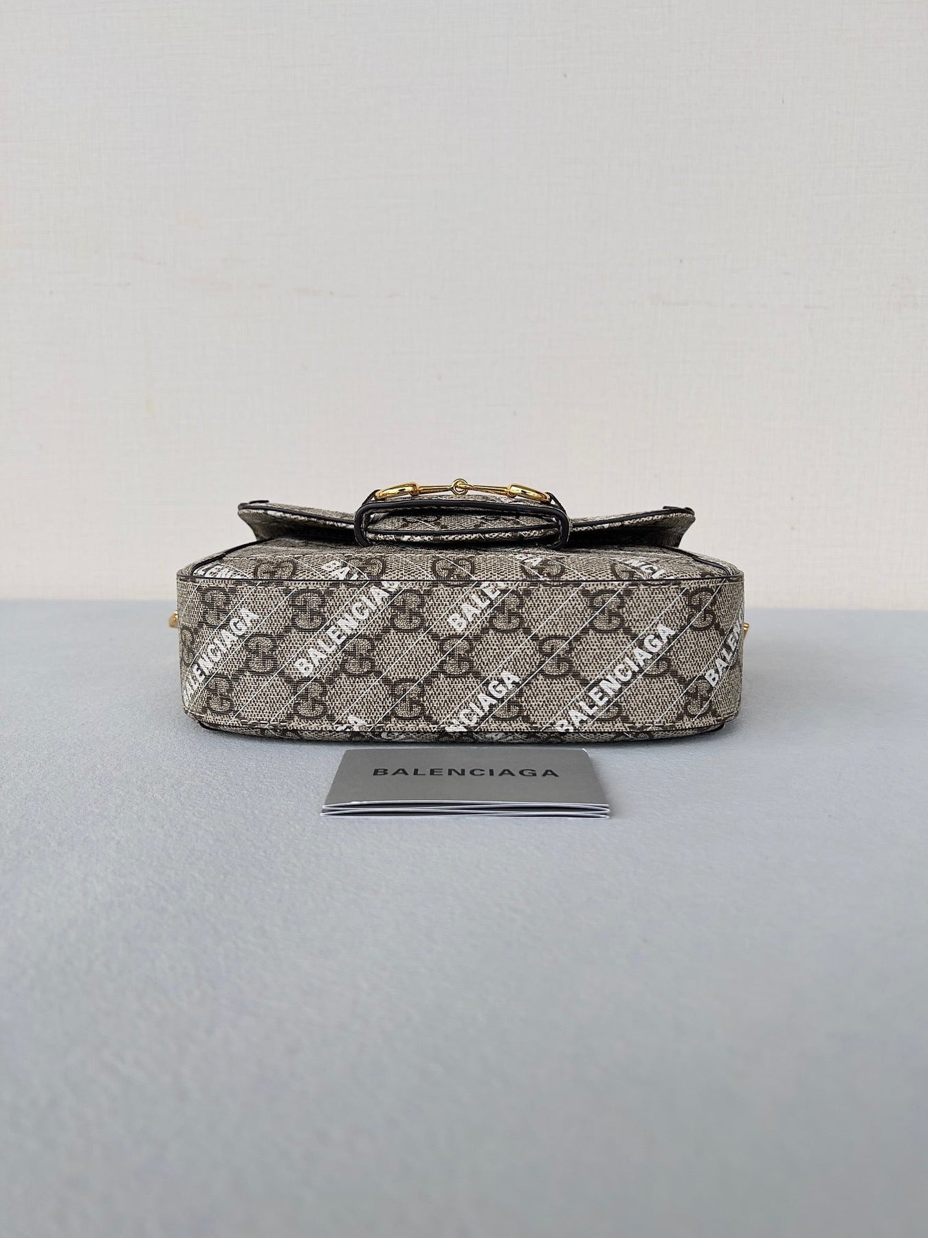 GG MINI 25 PRINTED SADDLE BAG IN EICRU BEIGE CANVAS