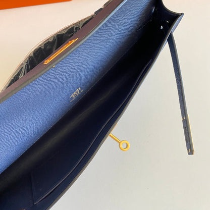 KELLY CUT 31 IN CLASSIC BLUE CALFSKIN WITH GOLD HARDWARE