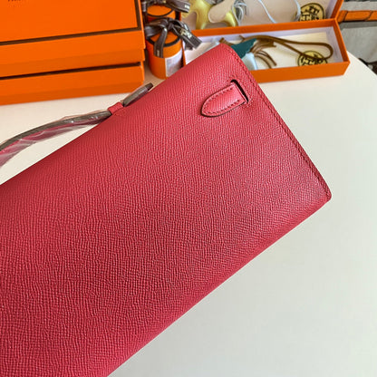 KELLY CUT 31 IN WATERMELON PINK CALFSKIN WITH GOLD HARDWARE