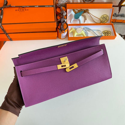 KELLY CUT 31 IN VIOLET PURPLE CALFSKIN WITH GOLD HARDWARE