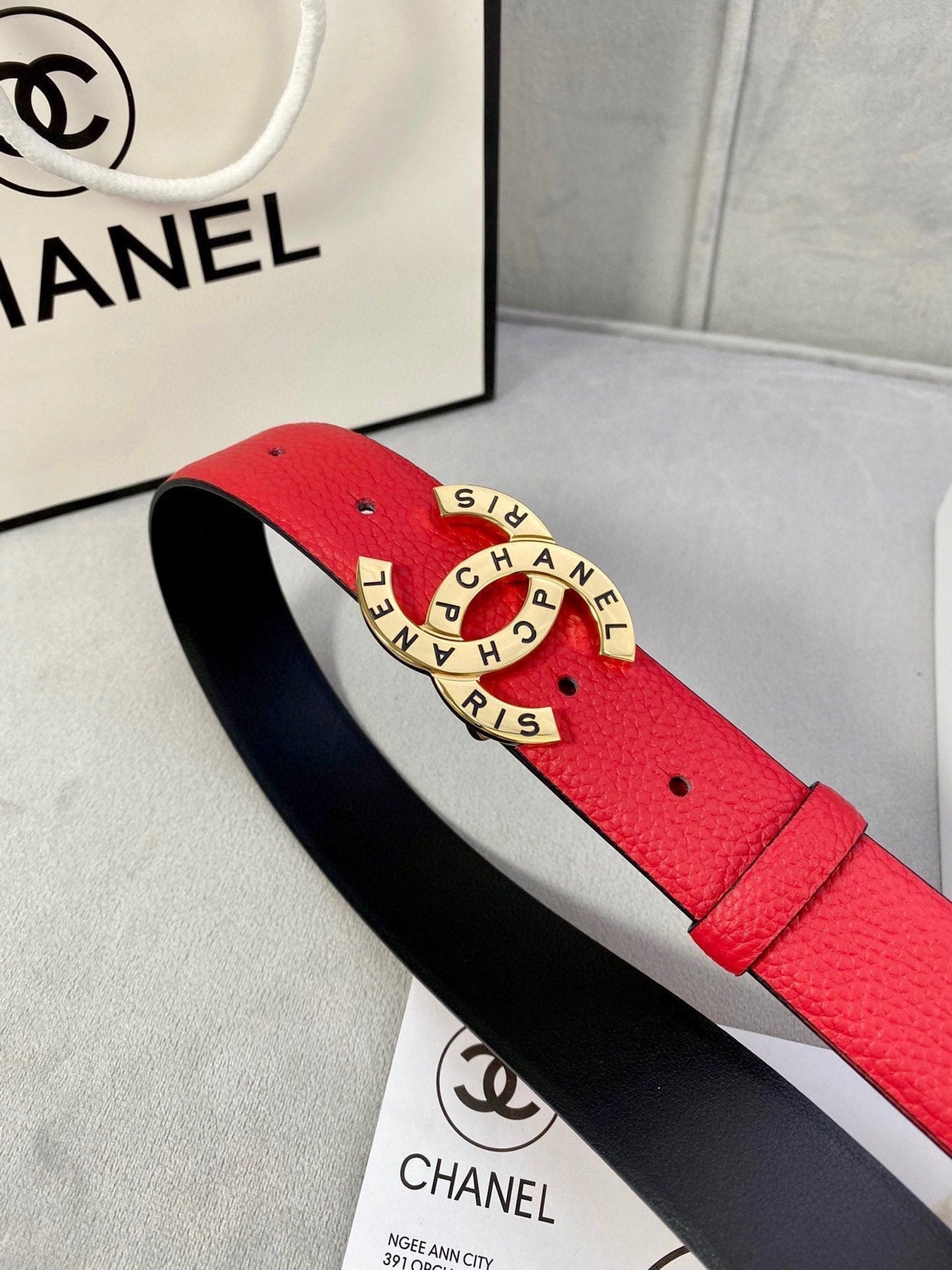 CC 30MM BELT IN CHERRY RED SMOOTH CALFSKIN WITH GOLD HARDWARE