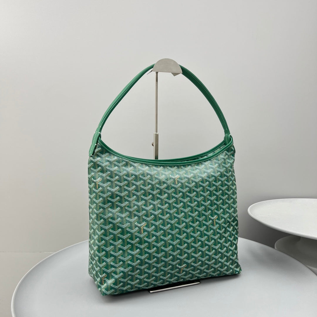 HOBO BOHÈME 34 IN GREEN GOYARDINE CANVAS AND CALFSKIN