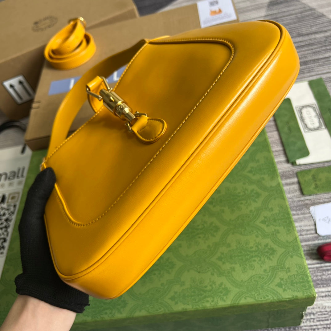 GG JACKIE SMALL 28 SHOULDER BAG IN YELLOW CALFSKIN