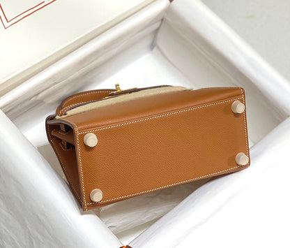 KELLY MINI 20 BAG IN BRONZE BROWN CALFSKIN WITH GOLD HARDWARE