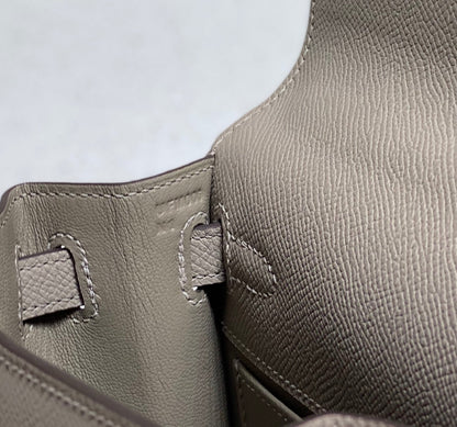 KELLY MINI 20 BAG IN LIGHT BROWN CALFSKIN WITH GOLD HARDWARE