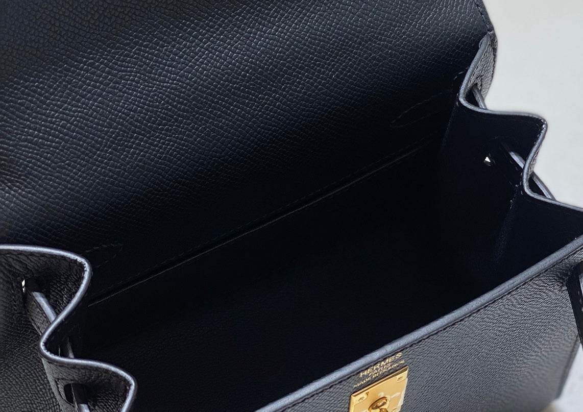 KELLY MINI 20 BAG IN BLACK CALFSKIN WITH GOLD HARDWARE