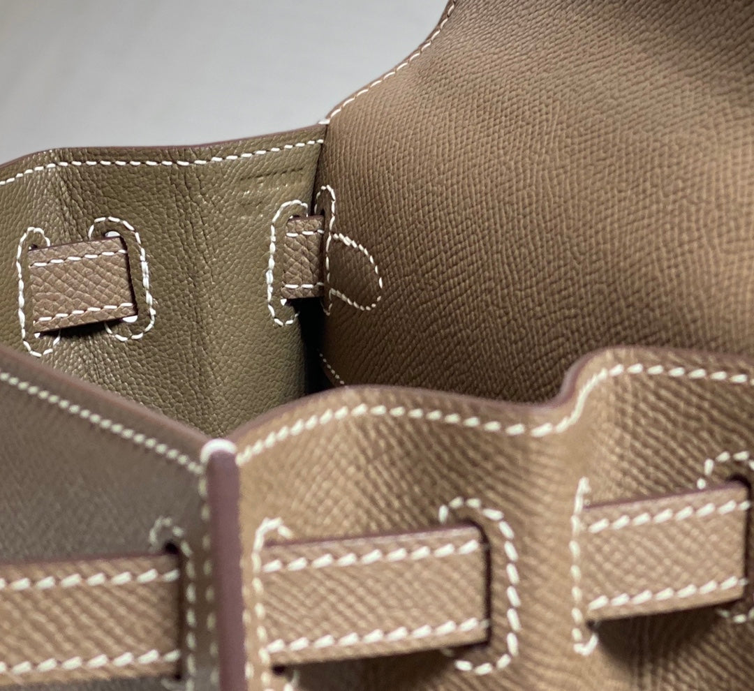 KELLY MINI 20 BAG IN MEDIUM BROWN CALFSKIN WITH GOLD HARDWARE