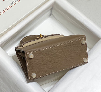 KELLY MINI 20 BAG IN MEDIUM BROWN CALFSKIN WITH GOLD HARDWARE