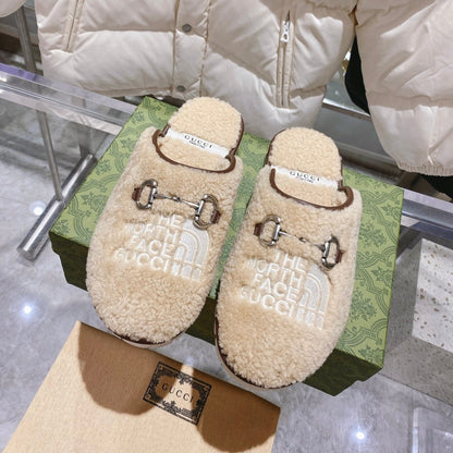 GGxTHE NORTH FACE HORSEBIT MULE IN BEIGE WOOL