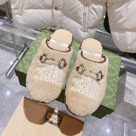 GGxTHE NORTH FACE HORSEBIT MULE IN BEIGE WOOL