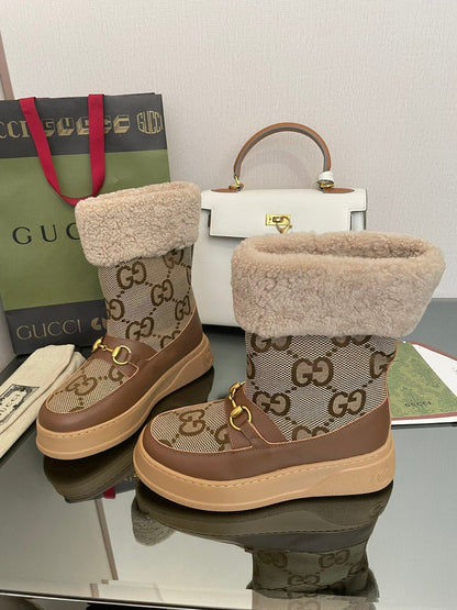 HORSEBIT SNOW ANKLE BOOTS IN ECRU BEIGE MONOGRAM JACQUARD FABRIC MIX BROWN CALFSKIN AND LAMB WOOL LINING