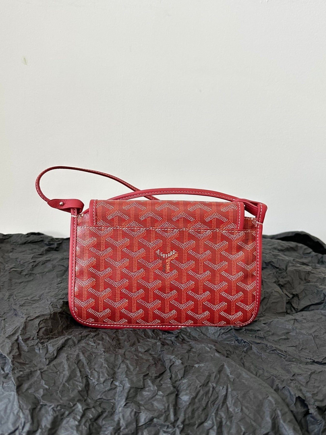 PLUMET POCKET WALLET 20 IN CLASSIC RED GOYARDINE CANVAS AND LAMBSKIN TRIM