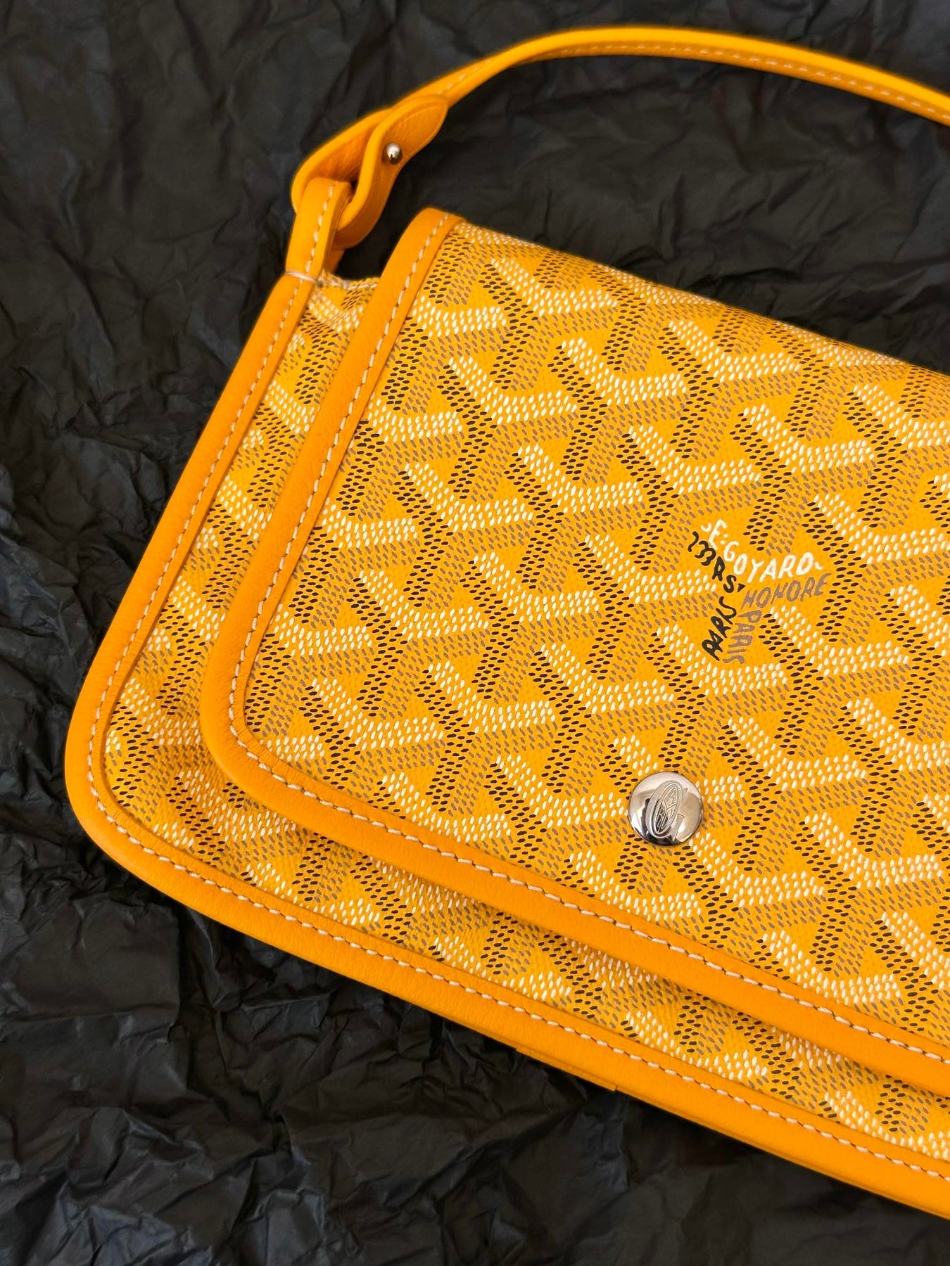 PLUMET POCKET WALLET 20 IN YELLOW GOYARDINE CANVAS AND LAMBSKIN TRIM