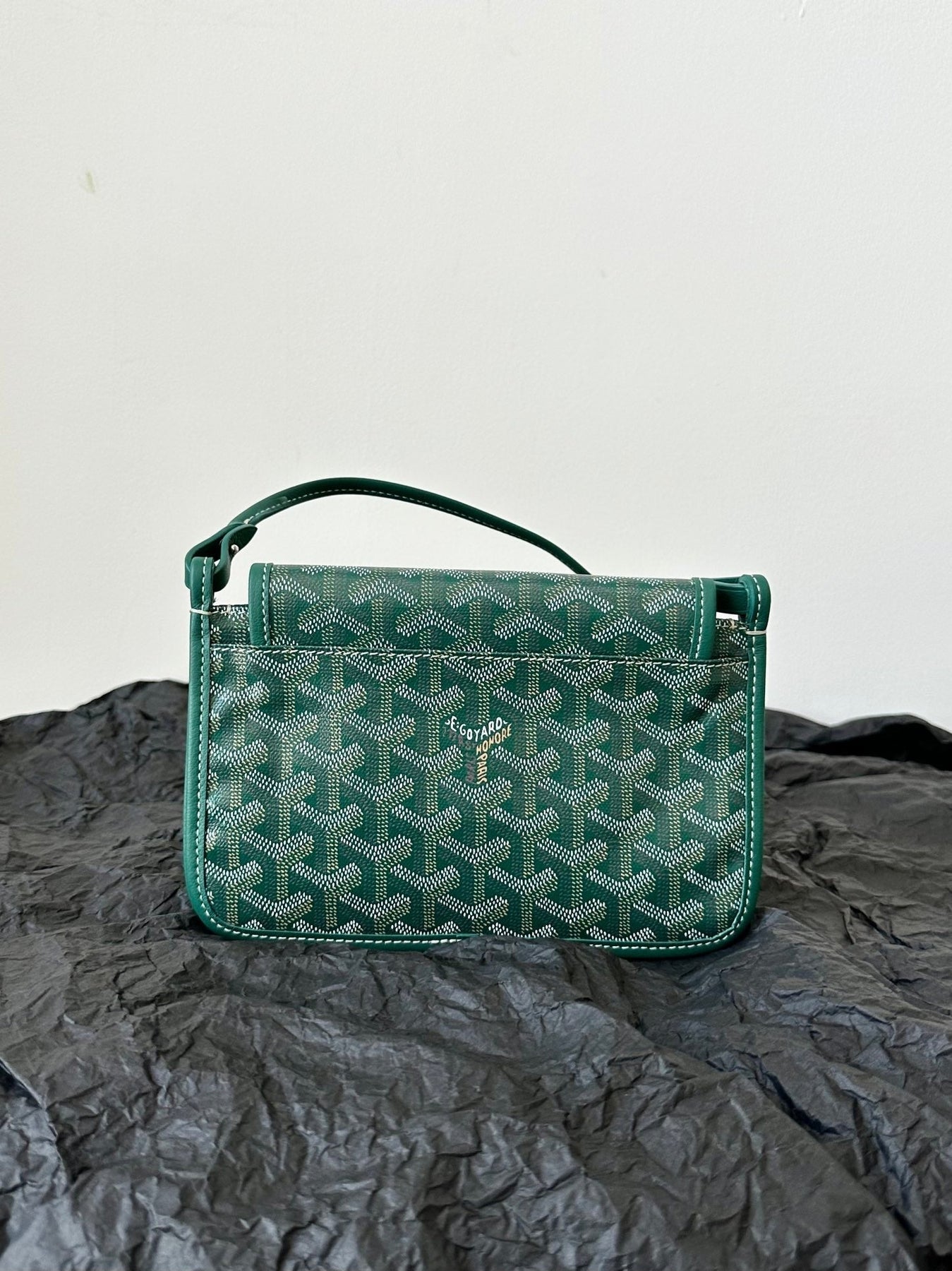 PLUMET POCKET WALLET 20 IN GREEN GOYARDINE CANVAS AND LAMBSKIN TRIM