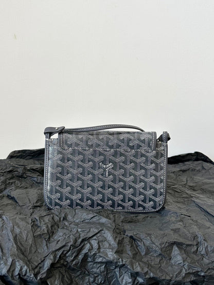 PLUMET POCKET WALLET 20 IN GREY BLACK GOYARDINE CANVAS AND LAMBSKIN TRIM