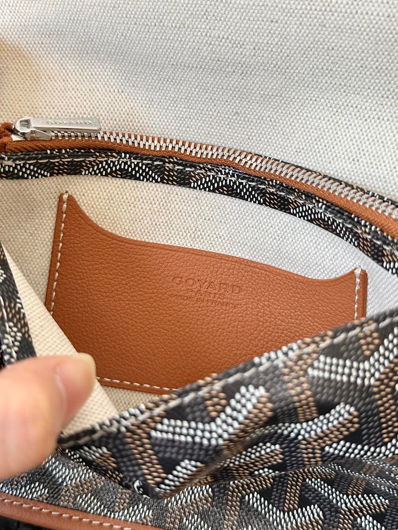 PLUMET POCKET WALLET 20 IN BLACK GOYARDINE CANVAS AND TAN LAMBSKIN TRIM