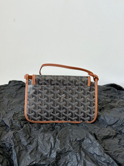 PLUMET POCKET WALLET 20 IN BLACK GOYARDINE CANVAS AND TAN LAMBSKIN TRIM