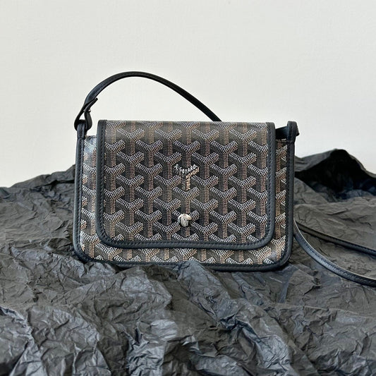 PLUMET POCKET WALLET 20 IN BLACK GOYARDINE CANVAS AND LAMBSKIN TRIM