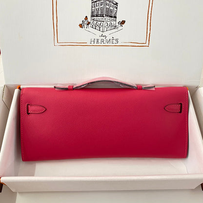 KELLY CUT 31 IN CHERRY RED CALFSKIN WITH GOLD HARDWARE