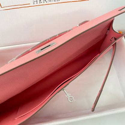 KELLY CUT 31 IN SALMON PINK CALFSKIN WITH SILVER HARDWARE