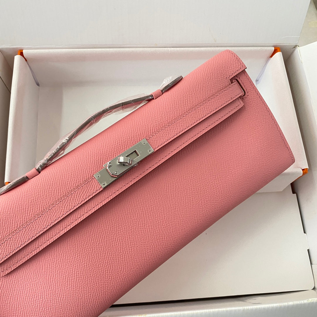 KELLY CUT 31 IN SALMON PINK CALFSKIN WITH SILVER HARDWARE