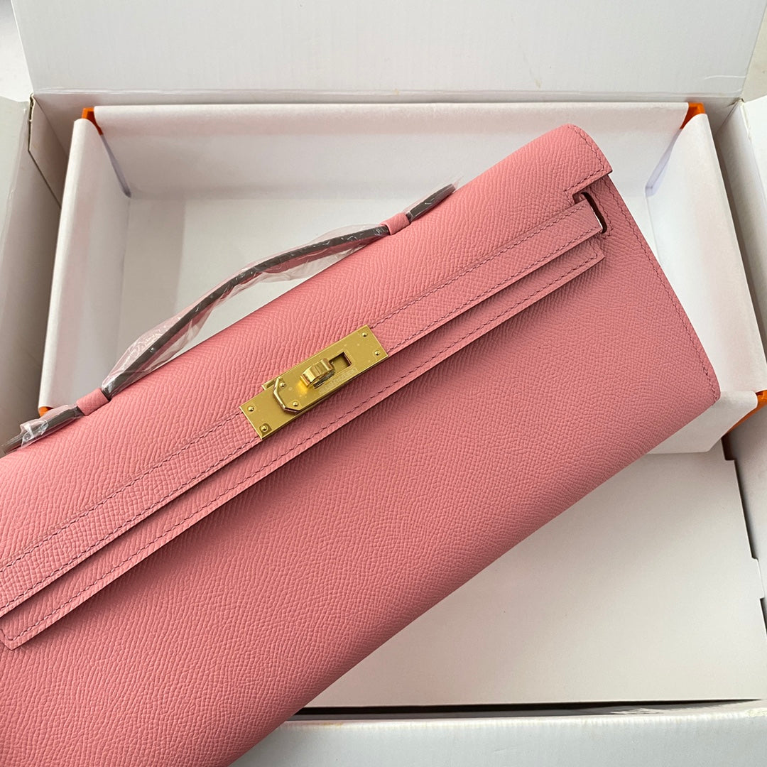 KELLY CUT 31 IN SALMON PINK CALFSKIN WITH GOLD HARDWARE