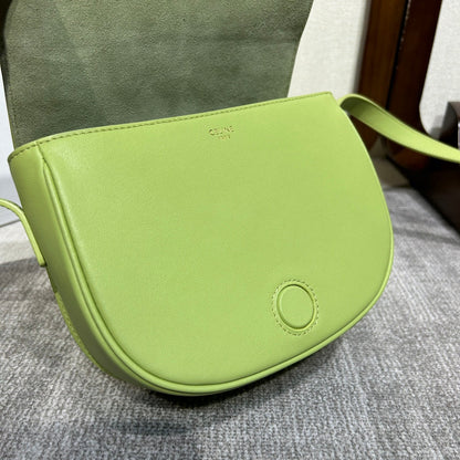 FOLCO CUIR TRIOMPHE 18 IN INCHWORM GREEN CALFSKIN