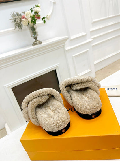 DAD SANDAL MULE IN WHEAT TAN MIX WHITE FLEECE