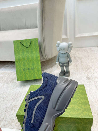 GG RHYTON TRAINER NAVY AND GRAY LAMBSKIN