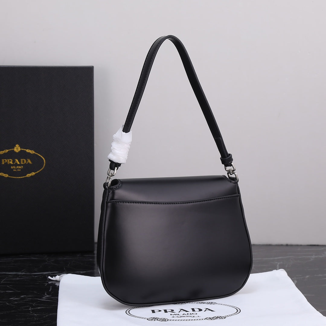 PRA 23 BAG IN BLACK CALFSKIN SILVER HARDWARE