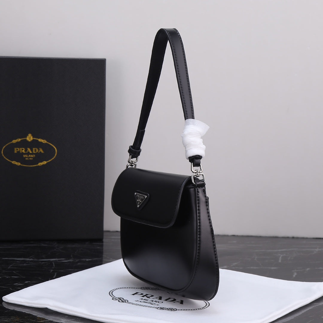 PRA 23 BAG IN BLACK CALFSKIN SILVER HARDWARE