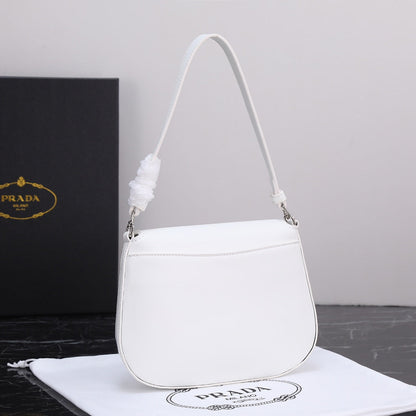 PRA 23 BAG IN BLACK CALFSKIN SILVER HARDWARE