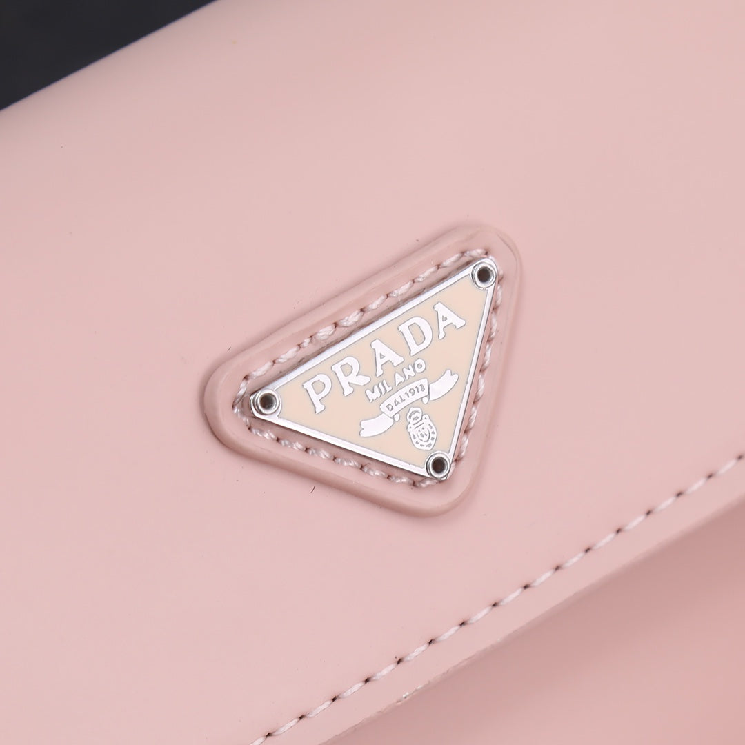 PRA 23 BAG IN LIGHT PINK CALFSKIN SILVER HARDWARE
