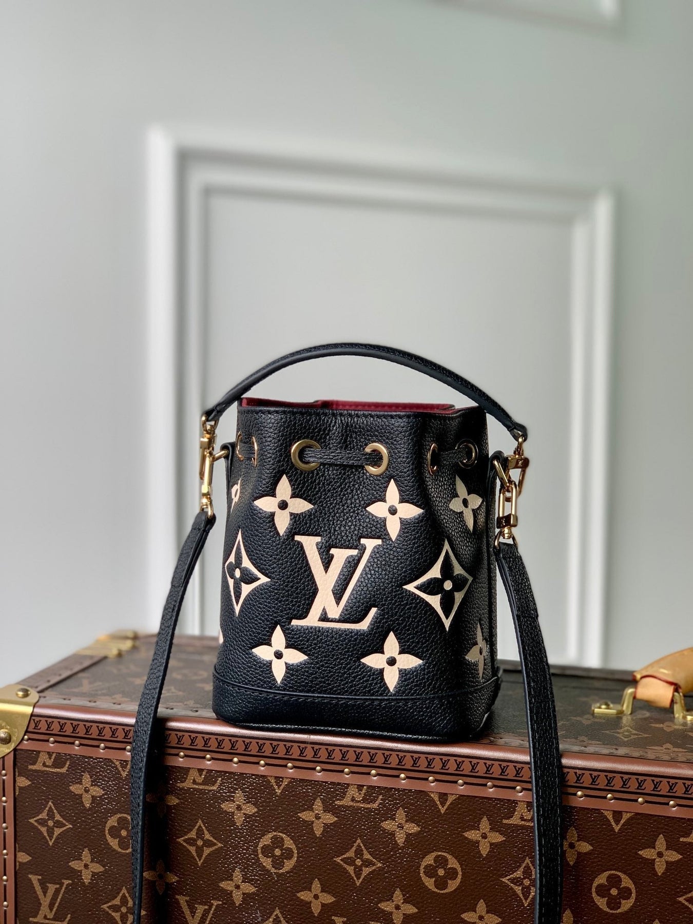 NANO NOÉ 16 IN BLACK BEIGE BICOLOR MONOGRAM EMPREINTE CALFSKIN