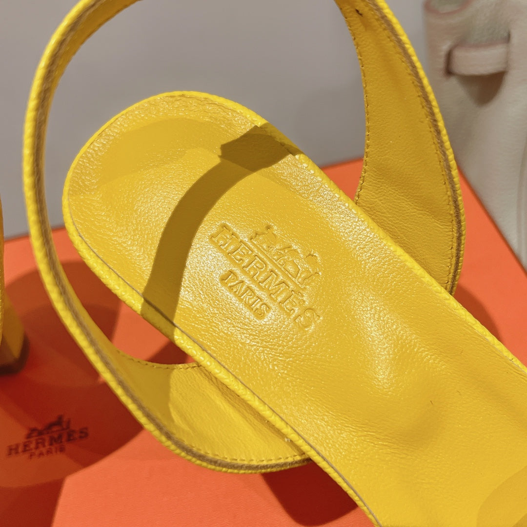 HOLY 75 SANDAL IN BRIGHT YELLOW GRAINED CALFSKIN