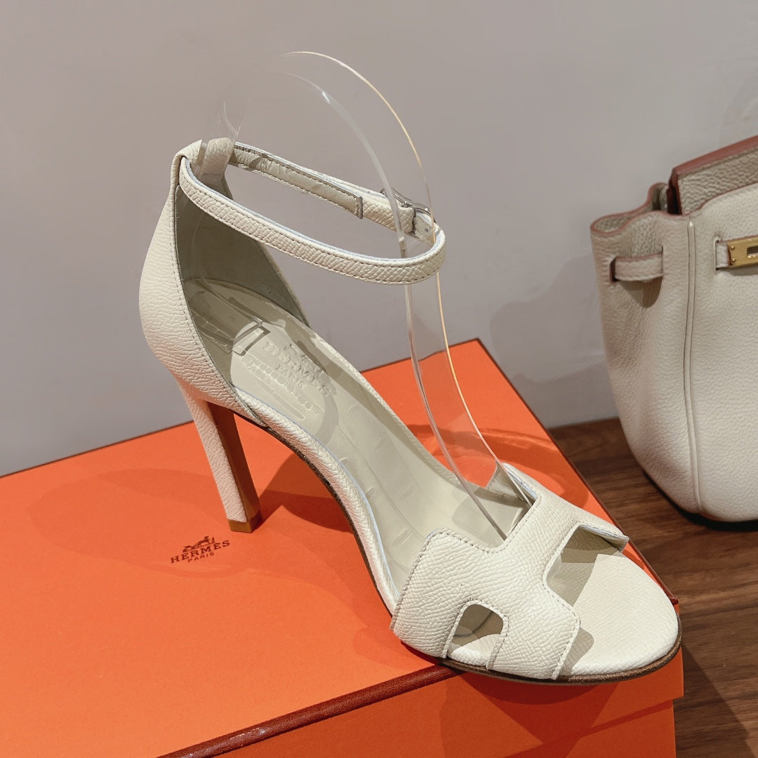 PREMIERE 115 SANDAL IN WHITE CREAM GRAINED CALFSKIN